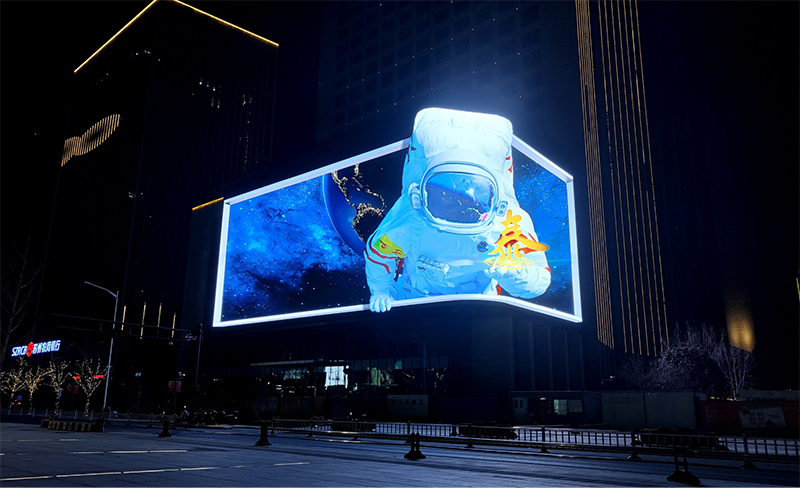 國慶佳節(jié)，裸眼3D顯示屏再度被震撼到